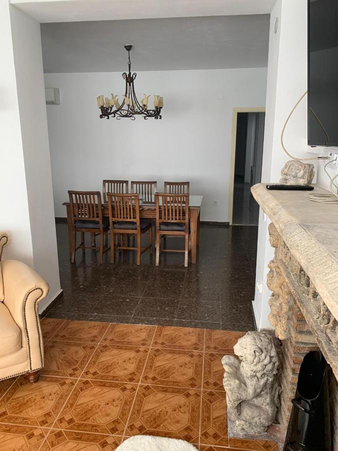 Mooi En Erg Ruim Met Openhaard Málaga